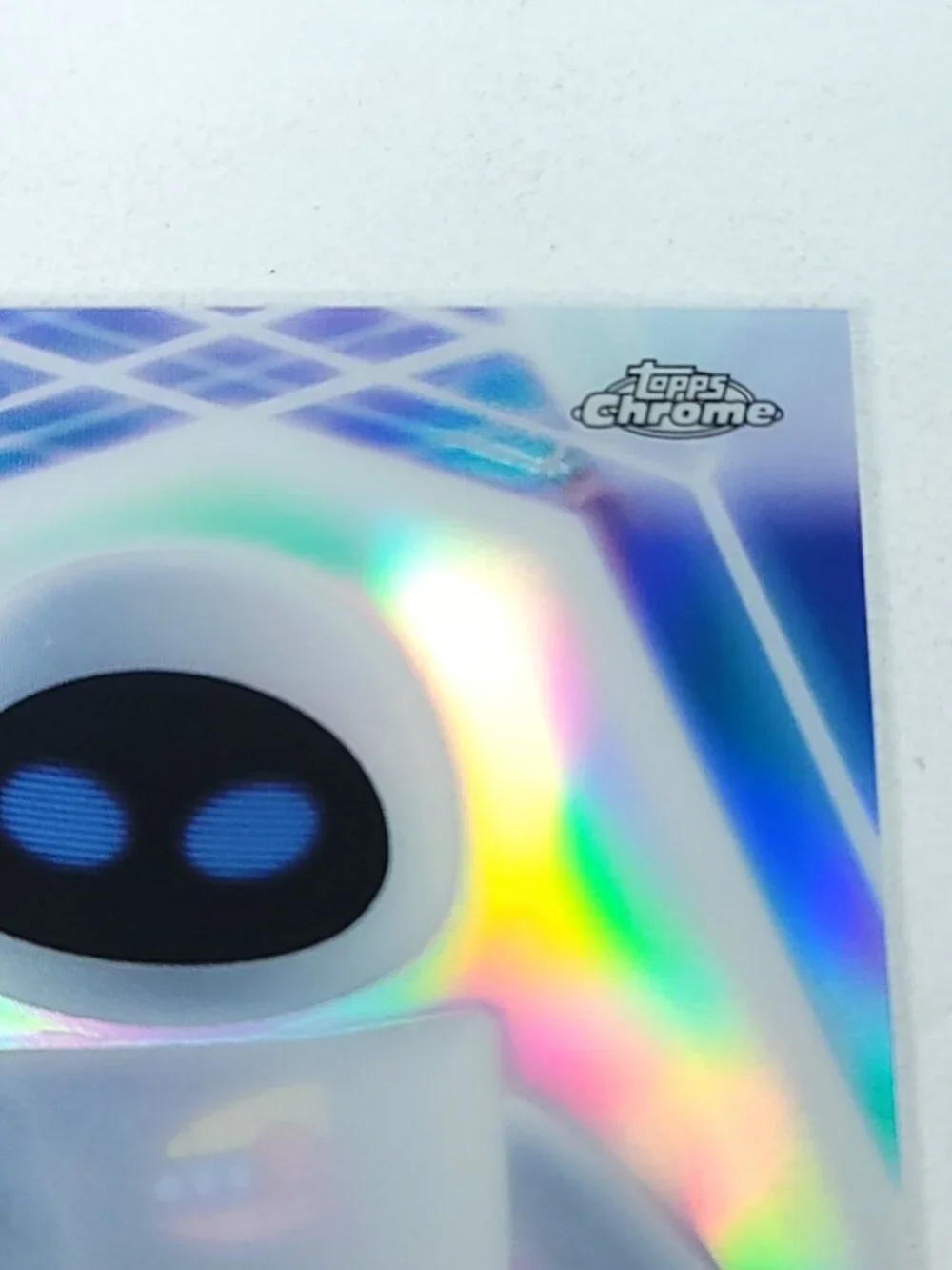 Eve Topps 2026 Disney Neon Holo Chrome Refractor Limited 075/199 CNE